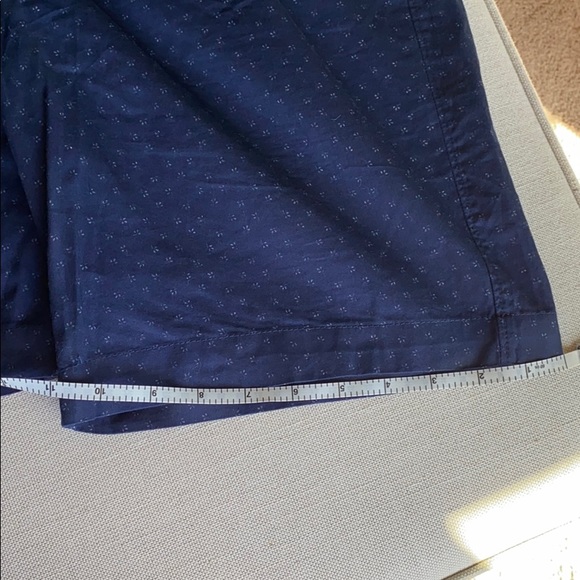 Men’s J. Crew Print Short - Picture 5 of 6